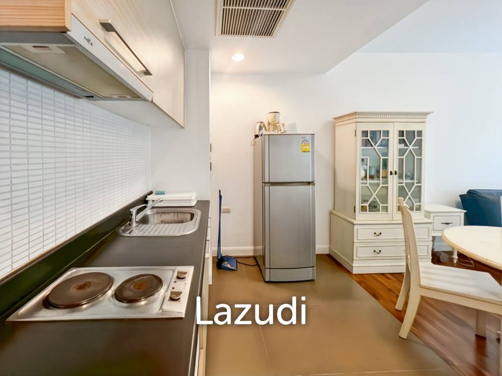 For Sale : Spacious 2-Bedroom Condo in Central Hua Hin at Baan San Dao
