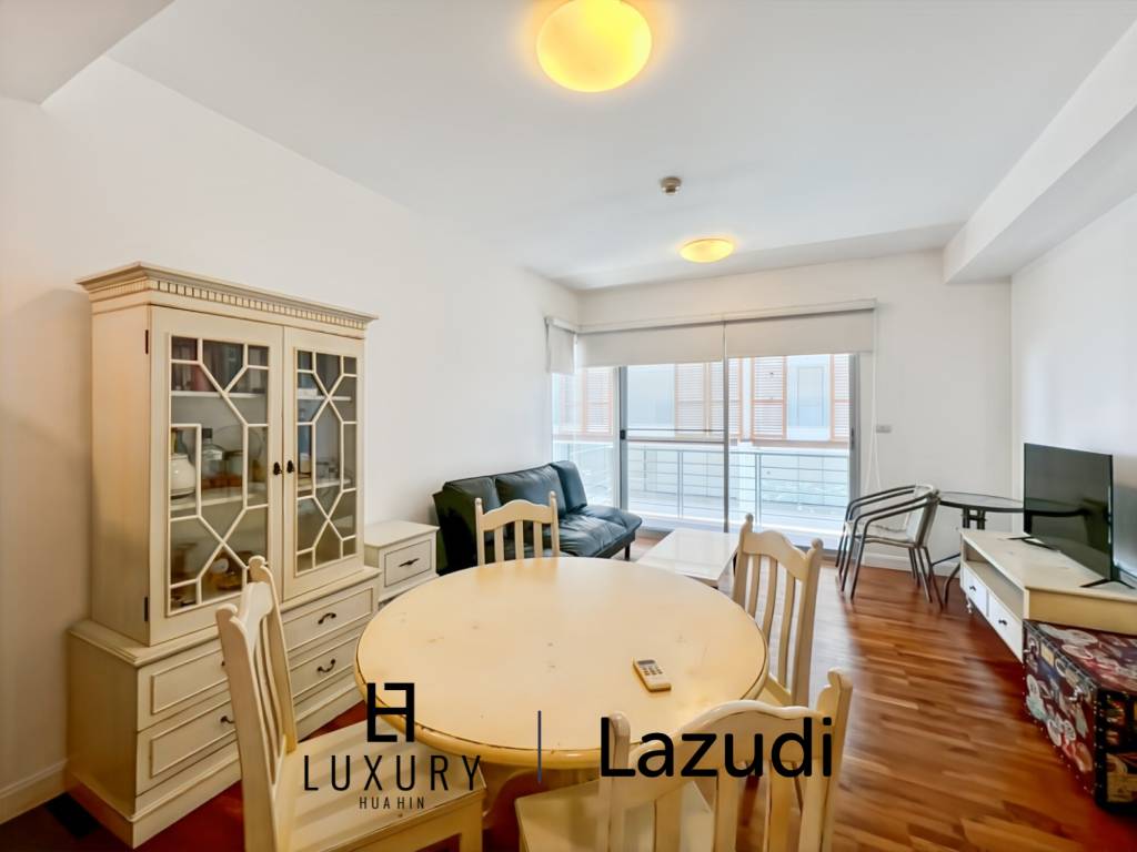 คอนโด 2 ห้องนอนใจกลางเมือง ในโครงการบ้านแสนดาว ริมหาดหัวหิน