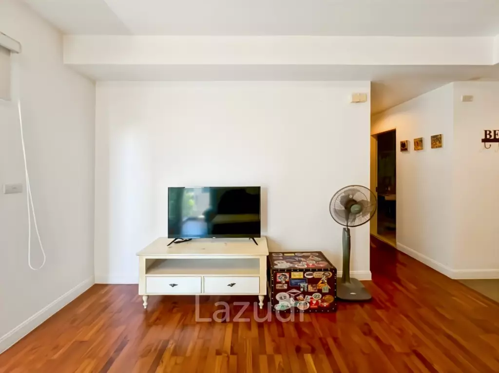 For Sale : Spacious 2-Bedroom Condo in Central Hua Hin at Baan San Dao