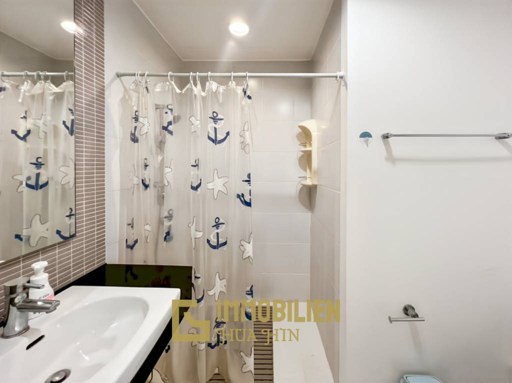 Baan San Dao / Hua Hin: Geräumige 2-Schlafzimmer-Eigentumswohnung im Zentrum