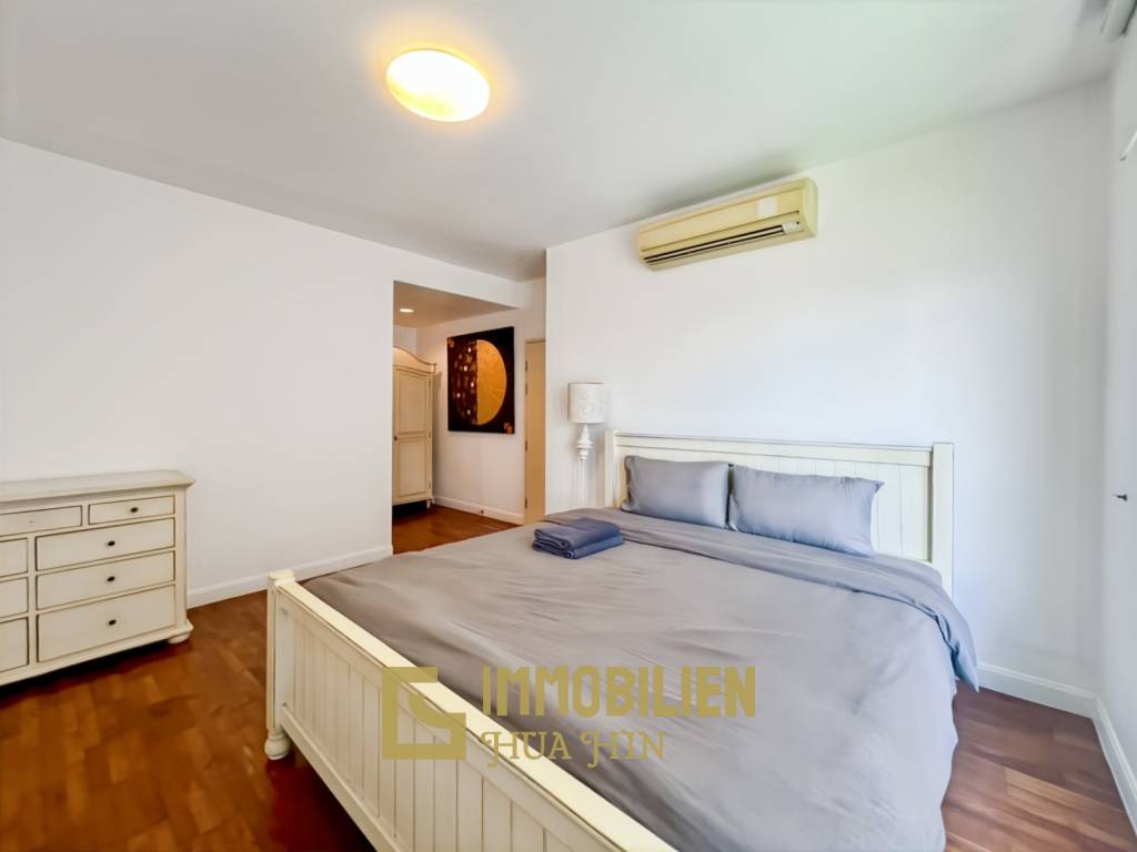 Baan San Dao / Hua Hin: Geräumige 2-Schlafzimmer-Eigentumswohnung im Zentrum