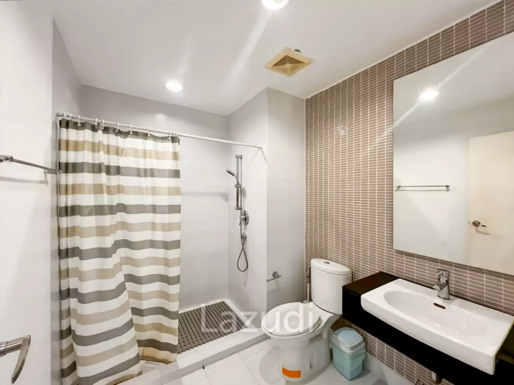 For Sale : Spacious 2-Bedroom Condo in Central Hua Hin at Baan San Dao