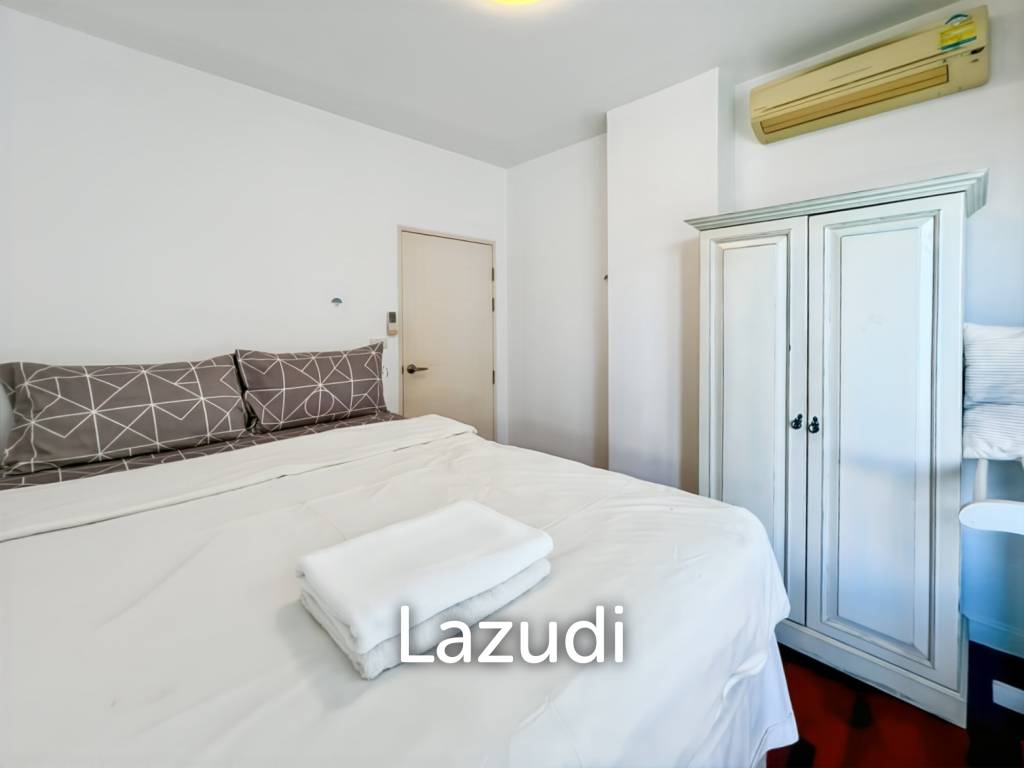 For Sale : Spacious 2-Bedroom Condo in Central Hua Hin at Baan San Dao