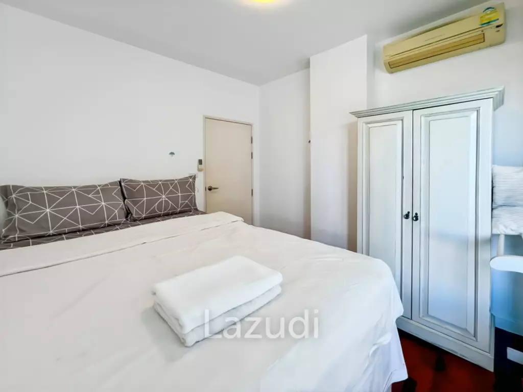 For Sale : Spacious 2-Bedroom Condo in Central Hua Hin at Baan San Dao