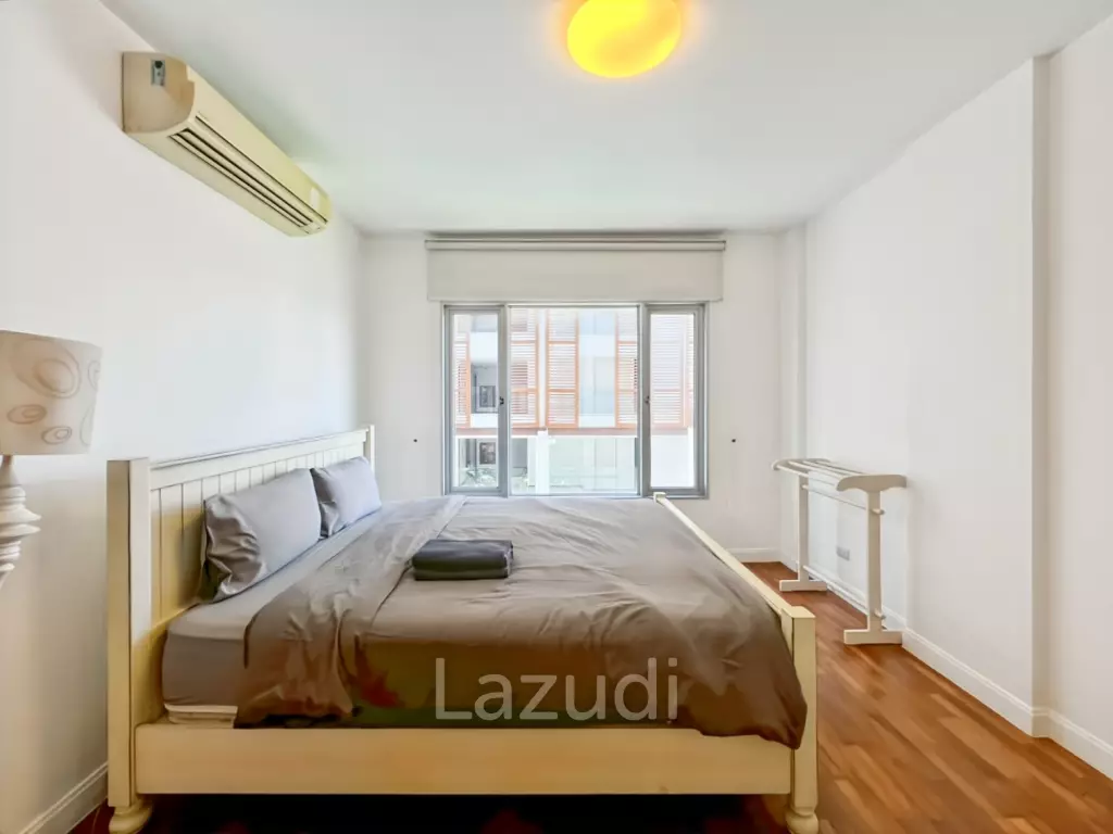 For Sale : Spacious 2-Bedroom Condo in Central Hua Hin at Baan San Dao