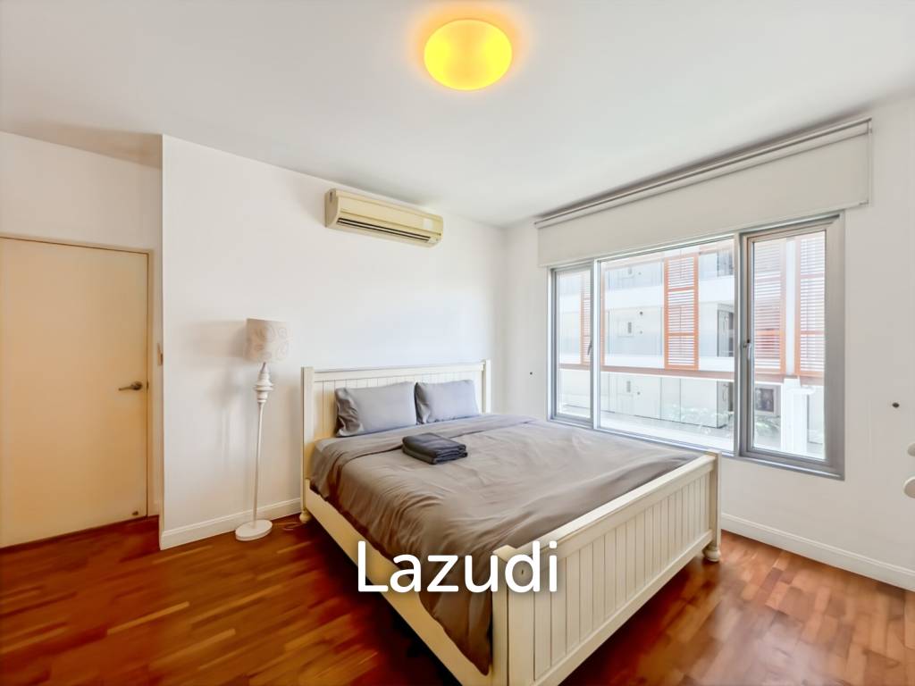 For Sale : Spacious 2-Bedroom Condo in Central Hua Hin at Baan San Dao