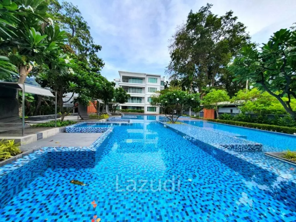 For Sale : Spacious 2-Bedroom Condo in Central Hua Hin at Baan San Dao
