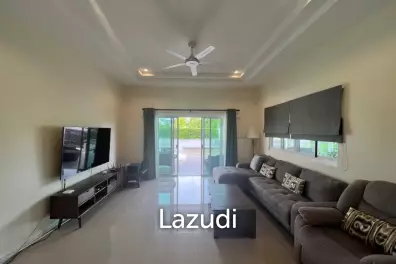 EMERALD SCENERY : 3 bed pool villa