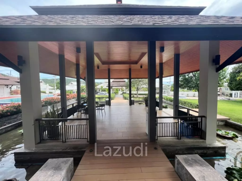 EMERALD SCENERY : 3 bed pool villa