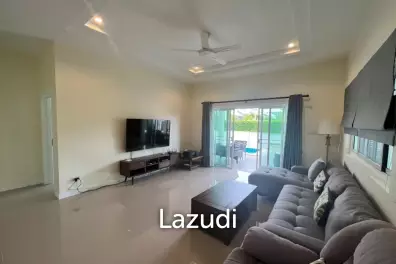 EMERALD SCENERY : 3 bed pool villa