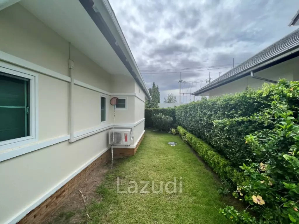 EMERALD SCENERY : 3 bed pool villa