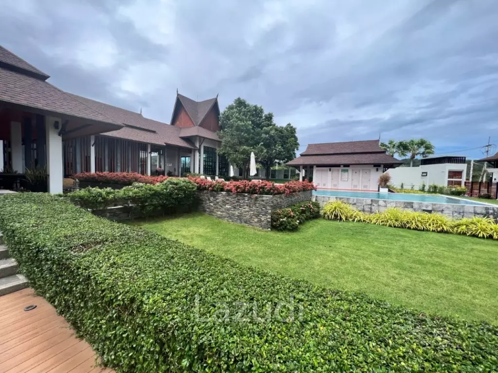 EMERALD SCENERY : 3 bed pool villa