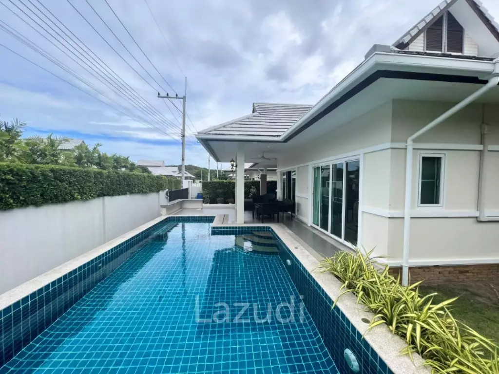 EMERALD SCENERY : 3 bed pool villa