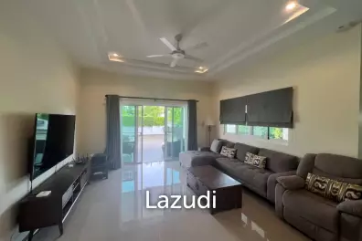 EMERALD SCENERY : 3 bed pool villa