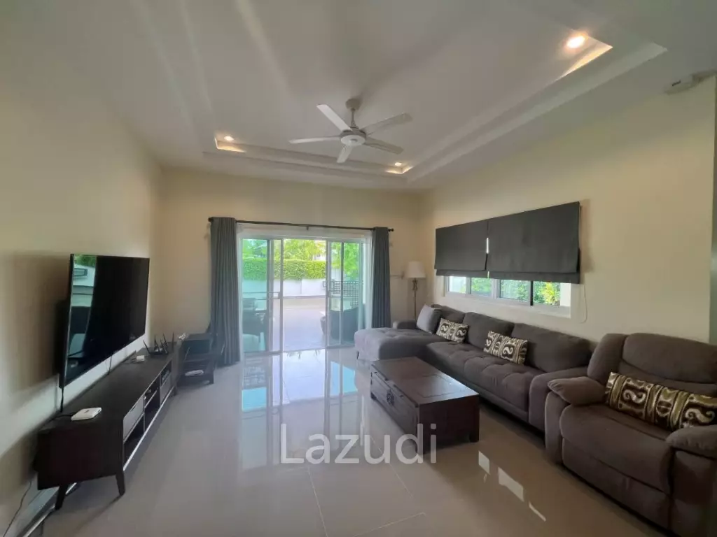 EMERALD SCENERY : 3 bed pool villa