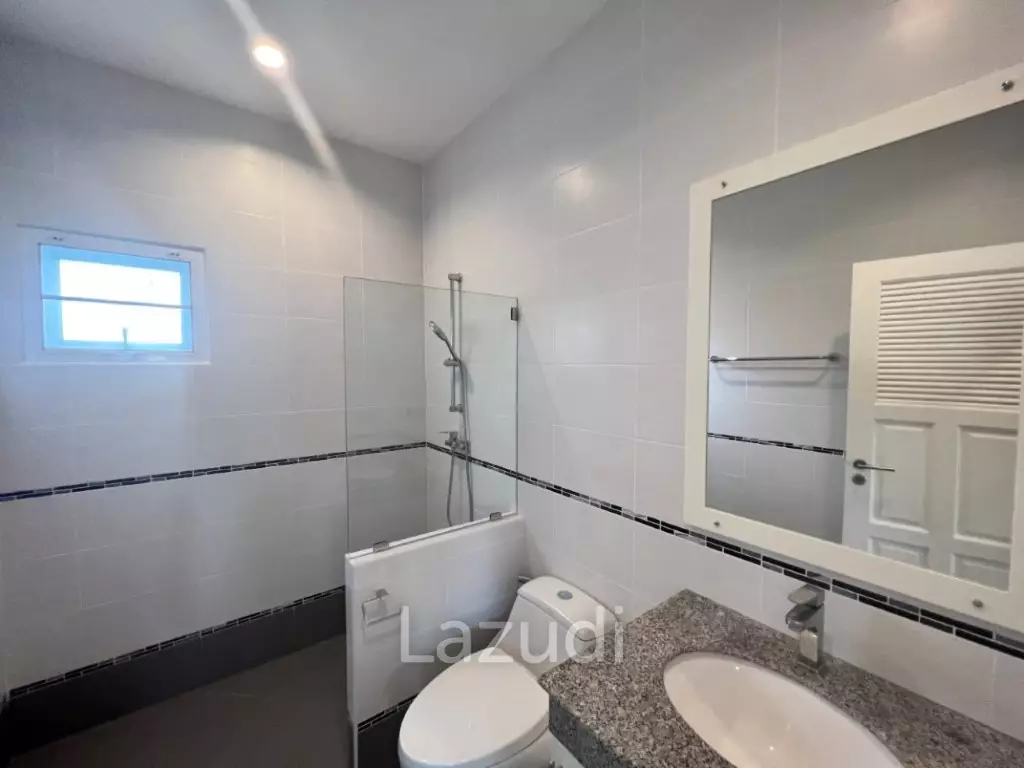 EMERALD SCENERY : 3 bed pool villa