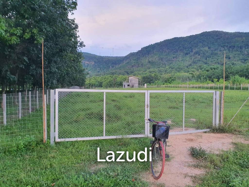 3 Rai Land for Sale with Mountain views in Tha Sai.