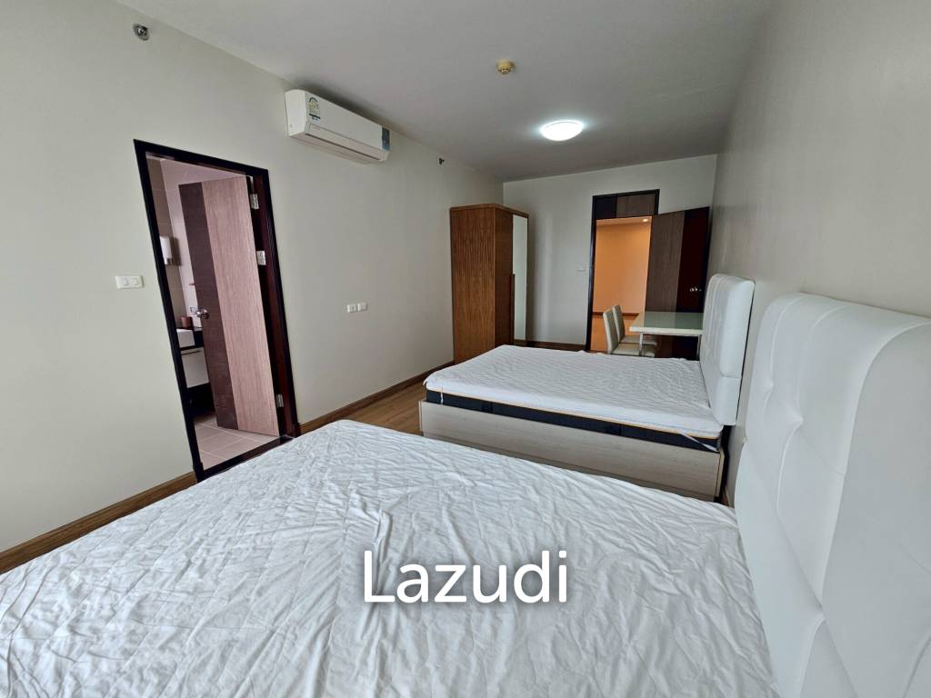 3 bedrooms 3 bathrooms 180 Sq.M. Supalai River Resort.