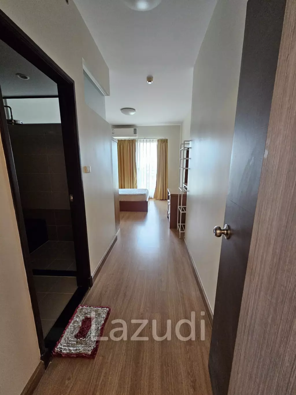 3 bedrooms 3 bathrooms 180 Sq.M. Supalai River Resort.