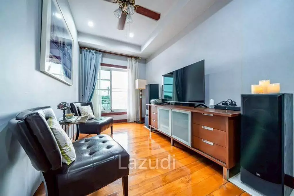 6 Bedrooms 7 Bathrooms 420 SQ.M. El Grande