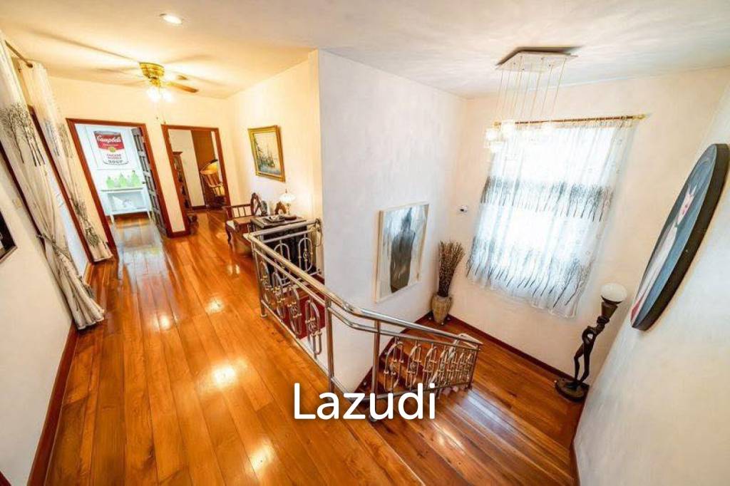 6 Bedrooms 7 Bathrooms 420 SQ.M. El Grande