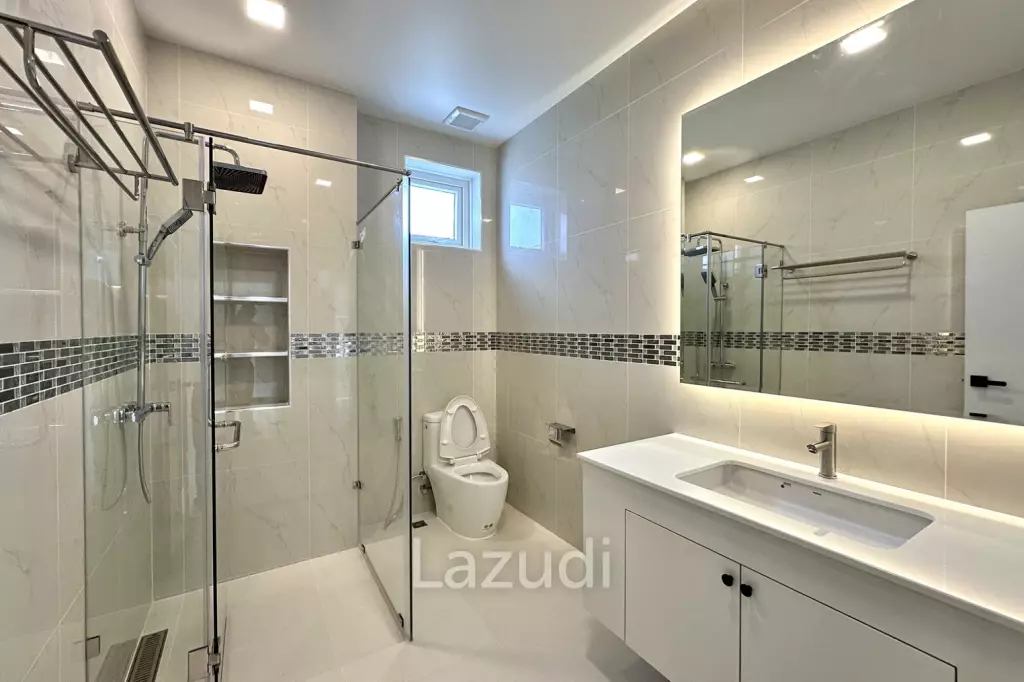 3 Bedrooms 3 Bathrooms 156.14 SQ.M. Huay Yai Park Villas