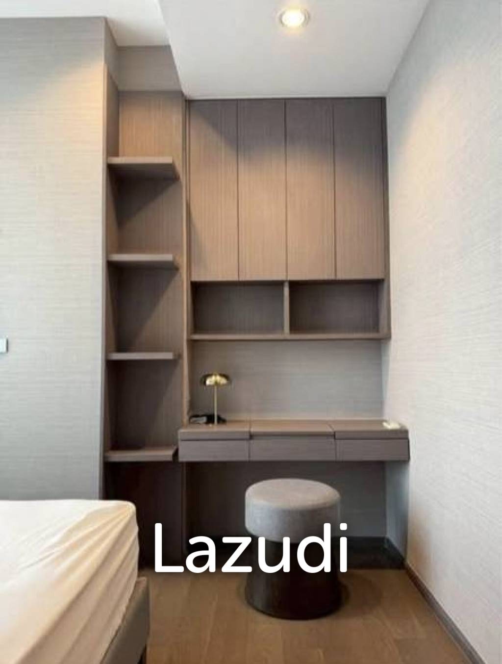 2 Bed 2 Bath 65 SQ.M The Diplomat Sathorn