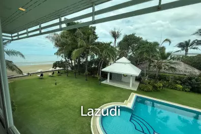 Absolute Beachfront Luxury Mansion in Cha am