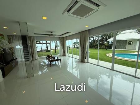 Absolute Beachfront Luxury Mansion in Cha am