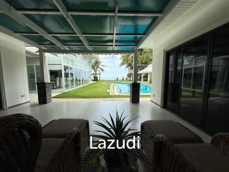 Absolute Beachfront Luxury Mansion in Cha am