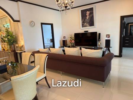 Absolute Beachfront Luxury Mansion in Cha am