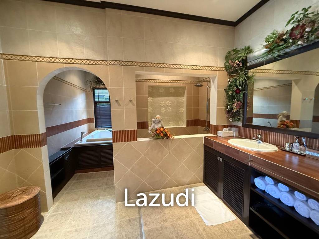 Absolute Beachfront Luxury Mansion in Cha am