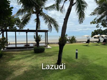 Absolute Beachfront Luxury Mansion in Cha am