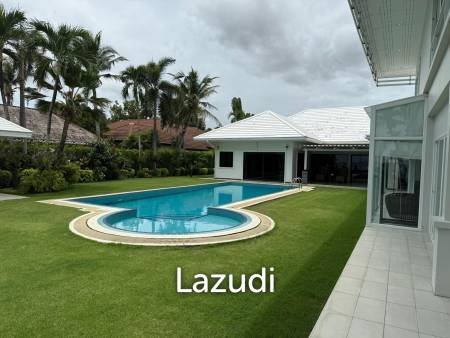 Absolute Beachfront Luxury Mansion in Cha am