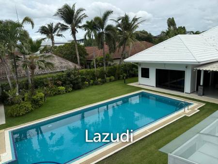 Absolute Beachfront Luxury Mansion in Cha am