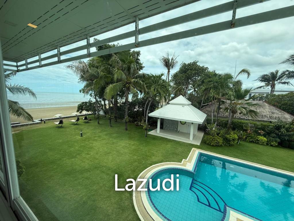 Absolute Beachfront Luxury Mansion in Cha am