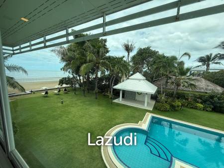 Absolute Beachfront Luxury Mansion in Cha am