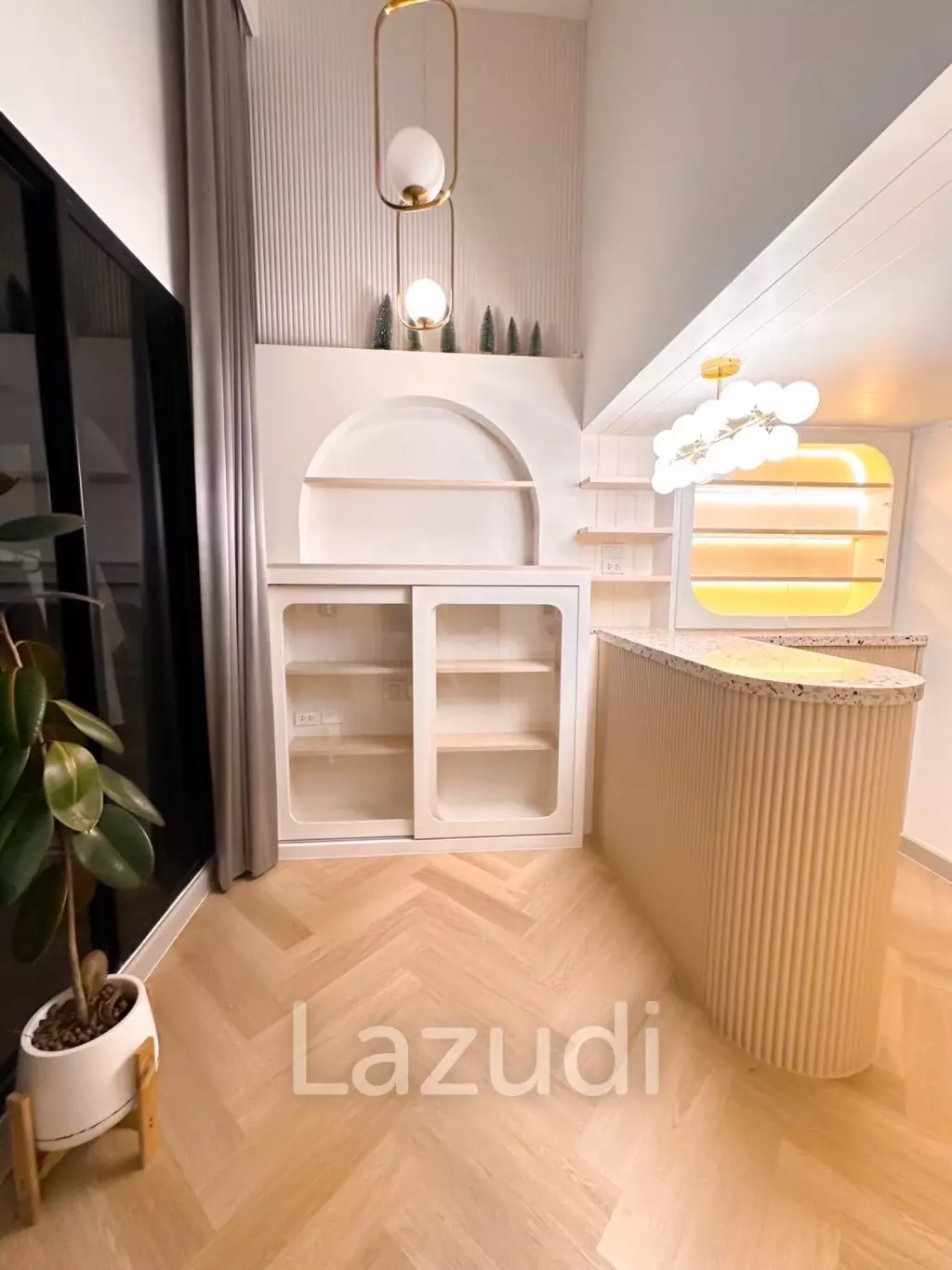 1 Bedroom  1 Bathroom 50 SQ.M KnightsBridge Space Ratchayothin
