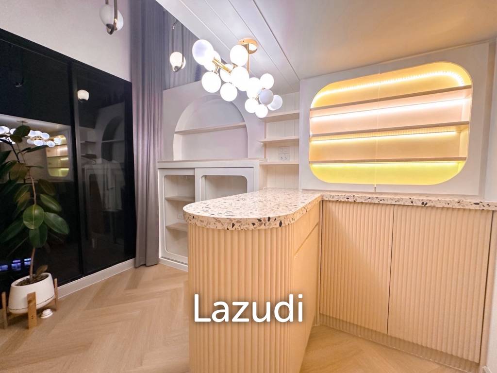 1 Bedroom  1 Bathroom 50 SQ.M KnightsBridge Space Ratchayothin