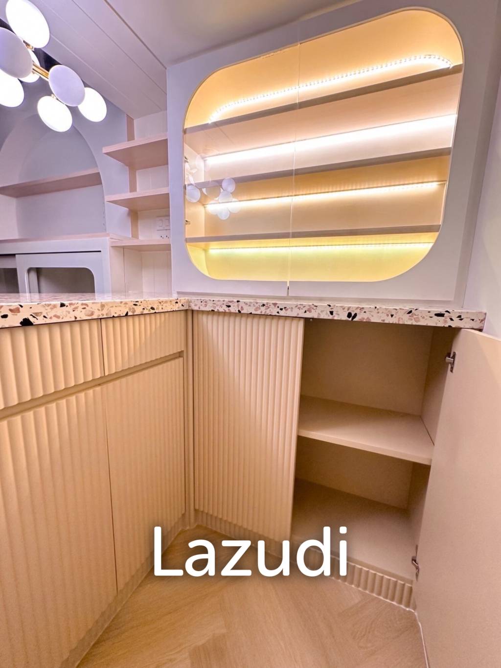 1 Bedroom  1 Bathroom 50 SQ.M KnightsBridge Space Ratchayothin