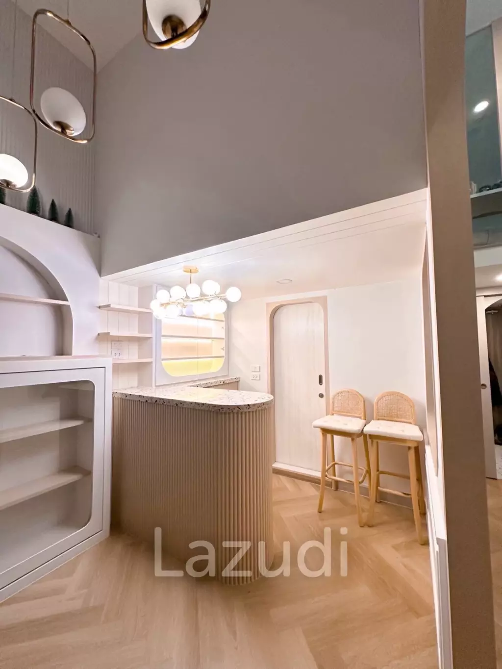 1 Bedroom  1 Bathroom 50 SQ.M KnightsBridge Space Ratchayothin