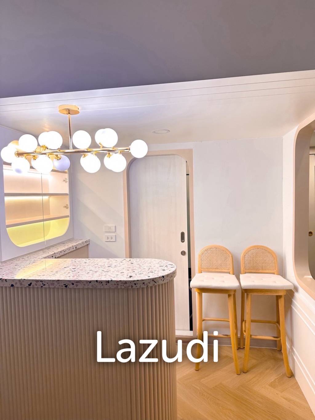 1 Bedroom  1 Bathroom 50 SQ.M KnightsBridge Space Ratchayothin