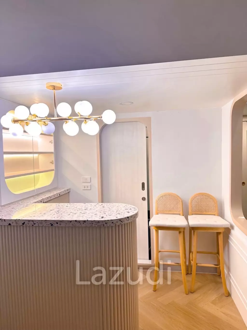 1 Bedroom  1 Bathroom 50 SQ.M KnightsBridge Space Ratchayothin