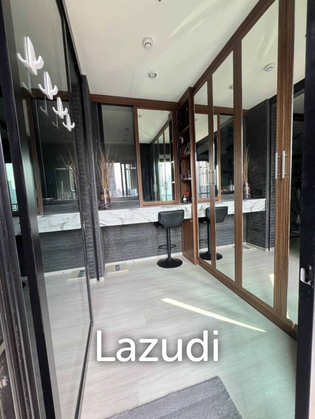 1 Bedroom  1 Bathroom 35 SQ.M Life Asoke