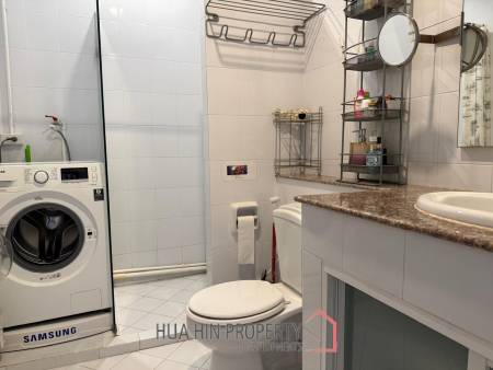 Pool and Mountain view 2 bed Townhouse