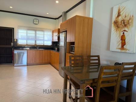 Pool and Mountain view 2 bed Townhouse