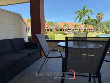 Pool and Mountain view 2 bed Townhouse