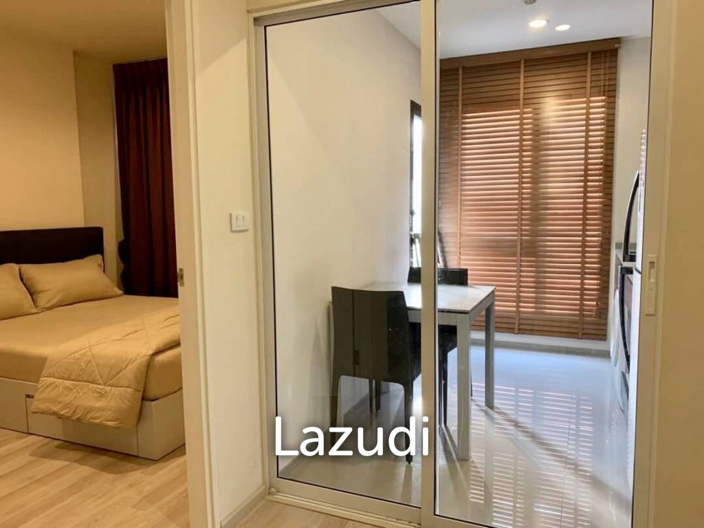 1 Bedroom  1 Bathroom 31 SQ.M Centric Huay Kwang Station