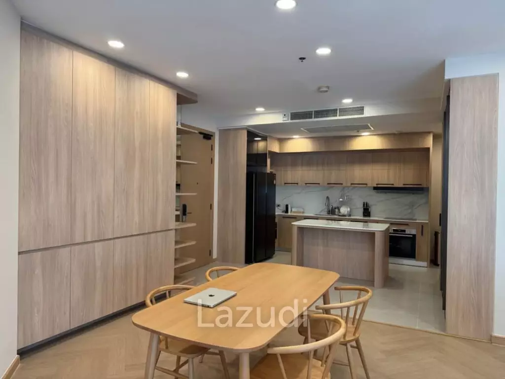 2 bedroom 2 bathroom Condo 125 Sq.m. at Chatrium Residence Riverside