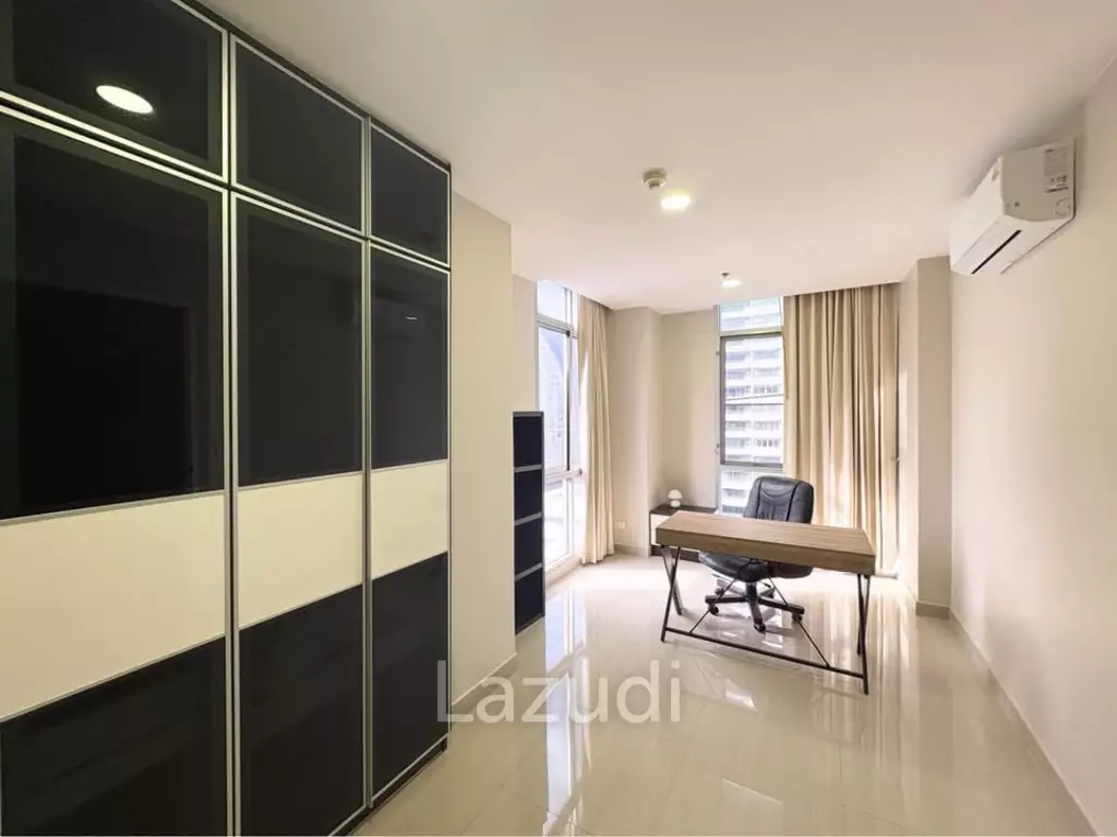 3 Bedroom 3 bathroom Condo 230 Sqm. at The Master Centrium Asoke Sukhumvit